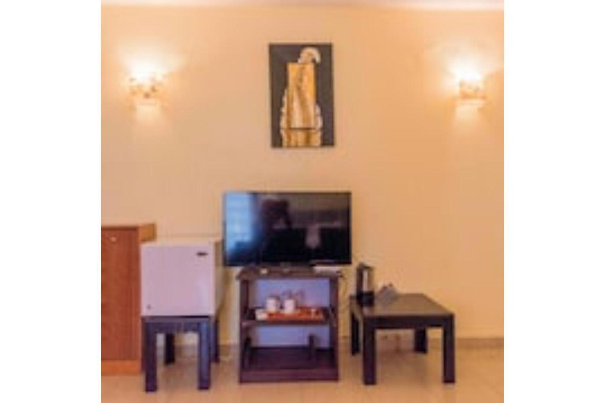 Khana Khazana Boutique Hotel キガリ エクステリア 写真