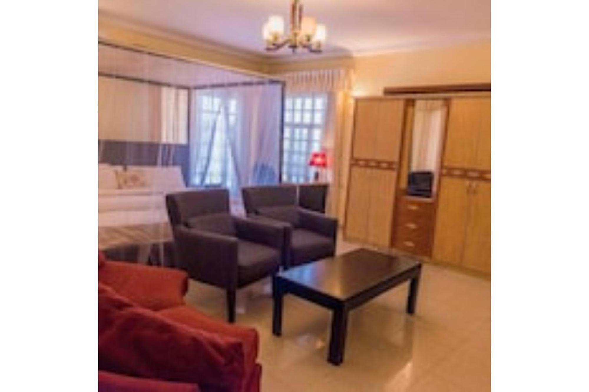 Khana Khazana Boutique Hotel キガリ エクステリア 写真